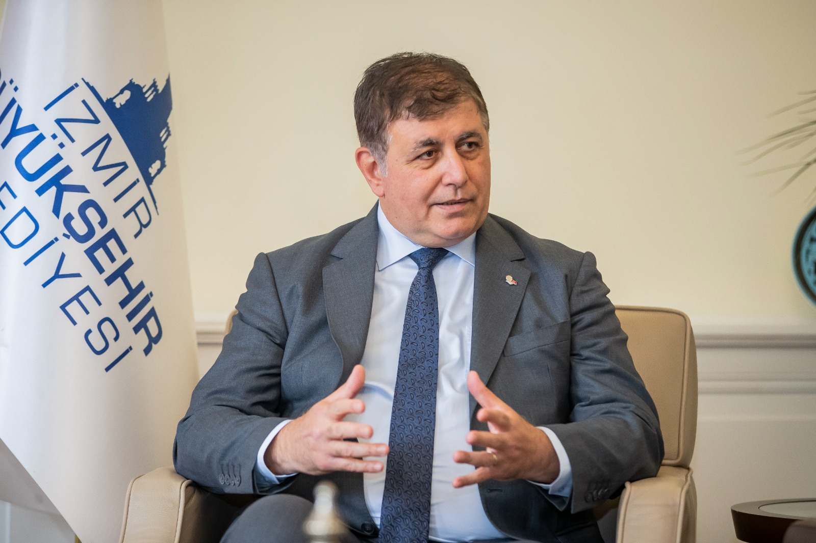 Başkan Tugay: Bu ihanetin gereğini yapın