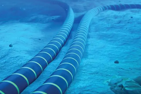 İsveç, Çin’den denizaltı kablolarına yönelik şüpheli sabotaj konusunda netlik istedi