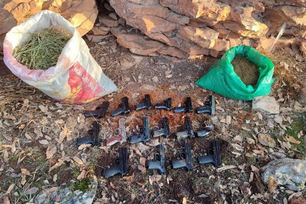 Diyarbakır Lice İlçe Jandarma Komutanlığınca 16 adet ruhsatsız tabanca ele geçirildi