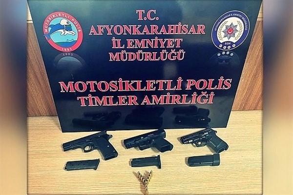 Afyonkarahisar’da aranan 31 şüpheli yakalandı