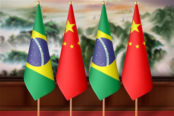 Xi’den Brezilya’dan gelen dostane mektuplara cevap