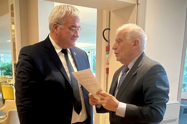 Ukrayna Dışişleri Bakanı Sybiha, AB Dışişleri Yüksek Komiseri Borrell ile bir araya geldi