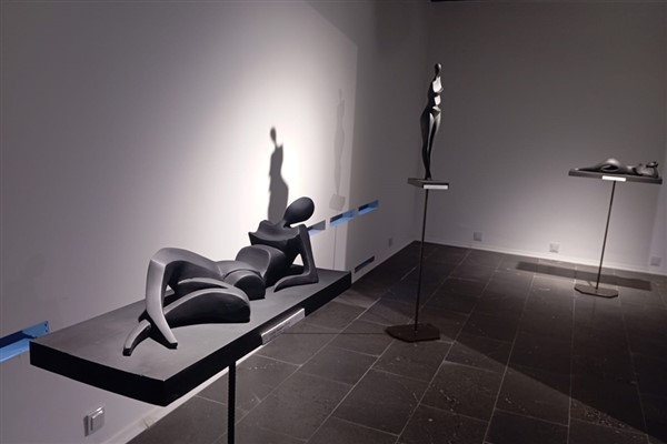 Diyarbakır’da “Maruzdur Engin Boşluğa” sergisi