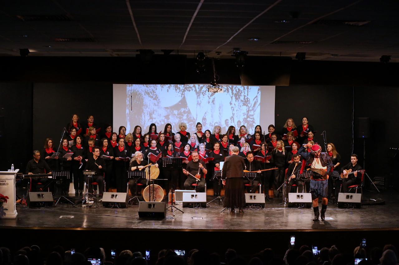 Atatürk, Küçükçekmece’de bir dizi etkinlikle anıldı