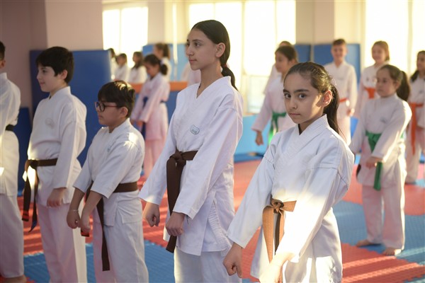 Spor okulları ile çocukların zihinsel ve bedensel gelişimine katkı sağlanıyor