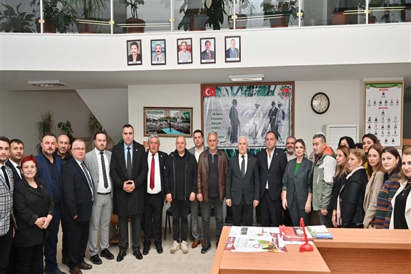 Bozbey’den fabrikalara “verginizi Bursa’ya yatırın” çağrısı