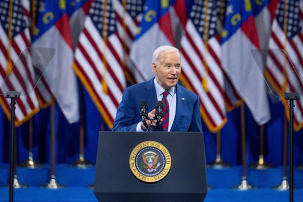 Biden: Yerli tarihi, güç, hayatta kalma ve mirasa duyulan derin gururla tanımlanır