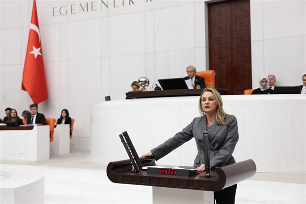 Ösen:  Zamanın çok ötesinde fikirleriyle geleceği aydınlatmaya devam edecek