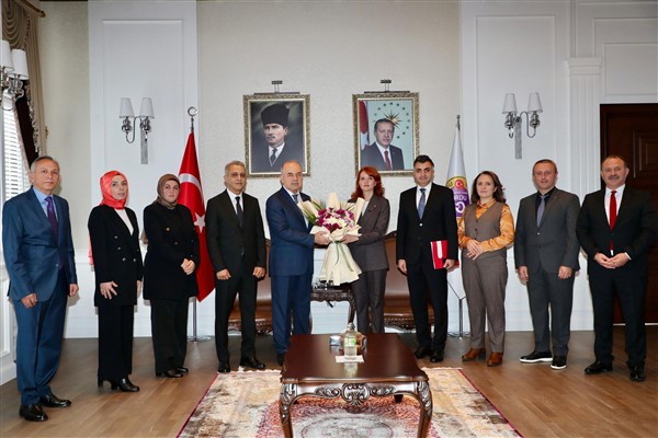 Öğretmenlerden Vali Erol’a ziyaret