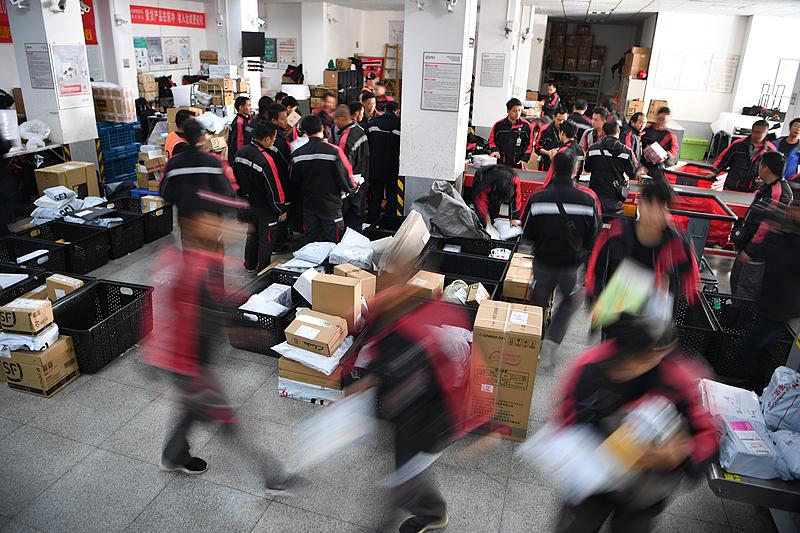 Çin’de ekonomik canlanma sürüyor