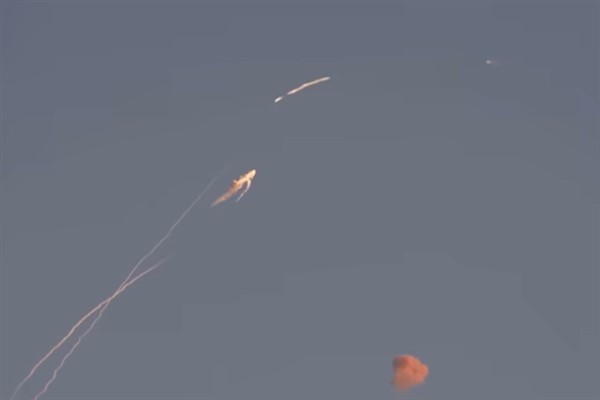 Biden, Ukrayna’nın Rusya’ya uzun menzilli robotları ateşlemesine izin verdi