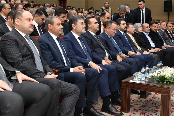 Bakan Yumaklı ve Bakan Kacır Şanlıurfa’da