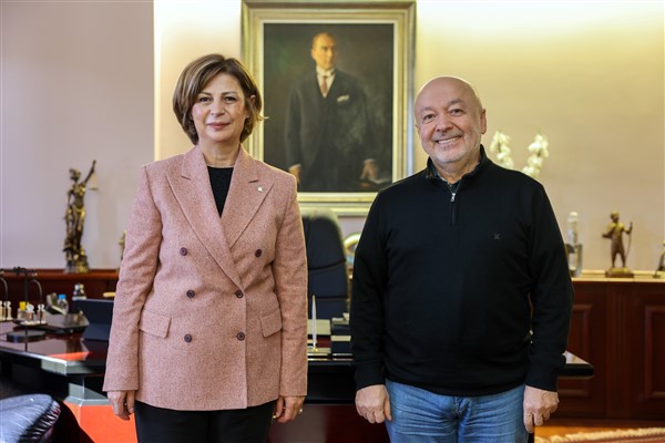 Başkan Ünlüce, gazeteci ve yazar Aksay’u kabul etti