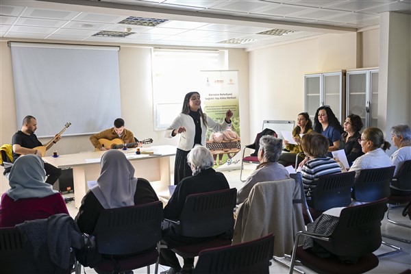 Eşki: Büyüklerimize sosyal ve sağlıklı yaşam fırsatı sunuyoruz