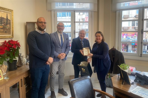 İzmit Belediyesi, Bursa Büyükşehir Belediyesi’ne ziyaret etti