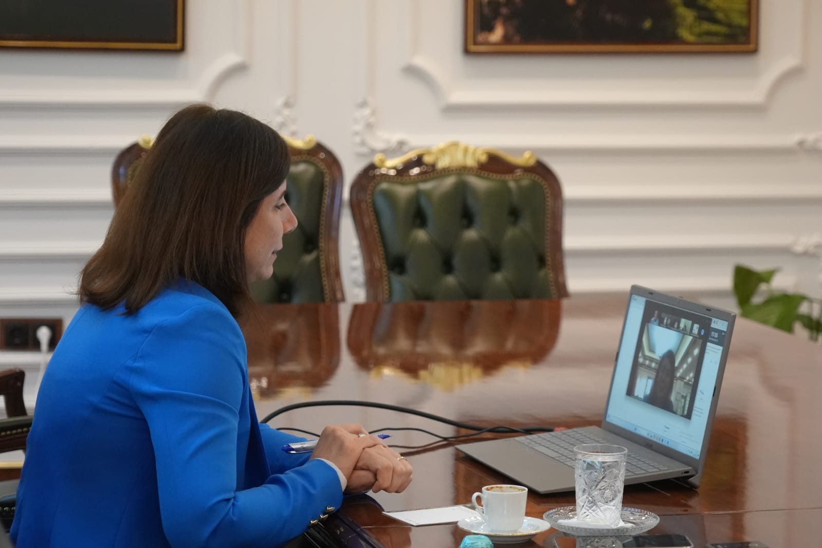 Eşbaşkan Bucak, Avrupa Belediyeler ve Bölgeler Konseyi yetkilileri ile görüştü