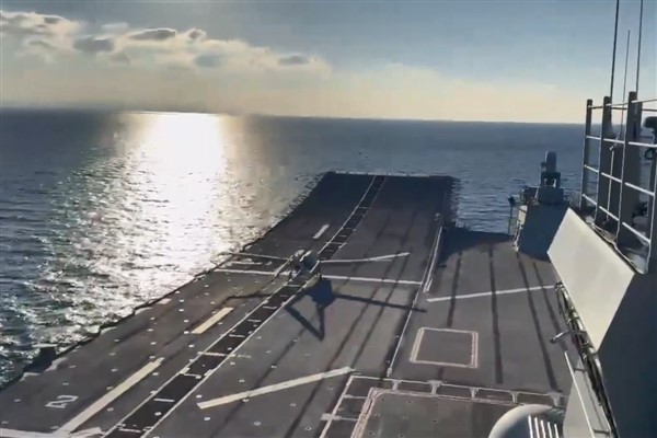 Bayraktar TB3, TGC Anadolu Gemisi’nin pistinden iniş-kalkış yaptı