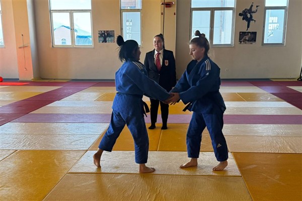 Okul Sporları Gençler Judo İl Birinciliği müsabakaları tamamlandı