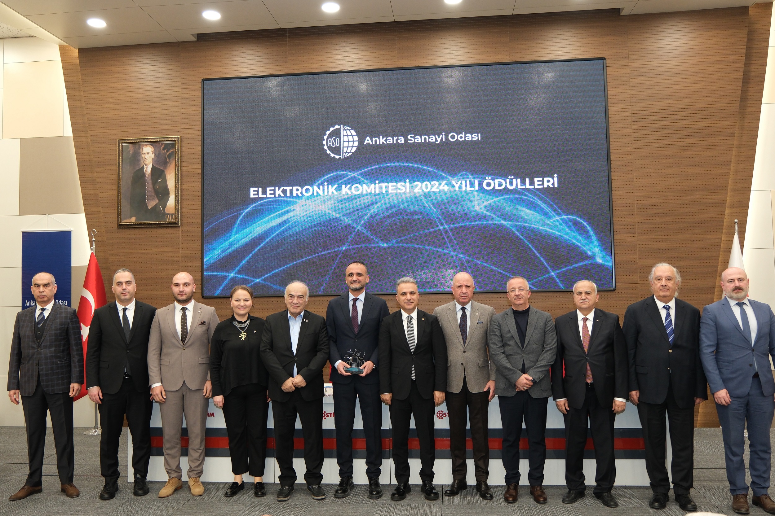 ASO YILIN ELEKTRONİK SEKTÖRÜ ÖDÜLLERİ SAHİPLERİNİ BULDU