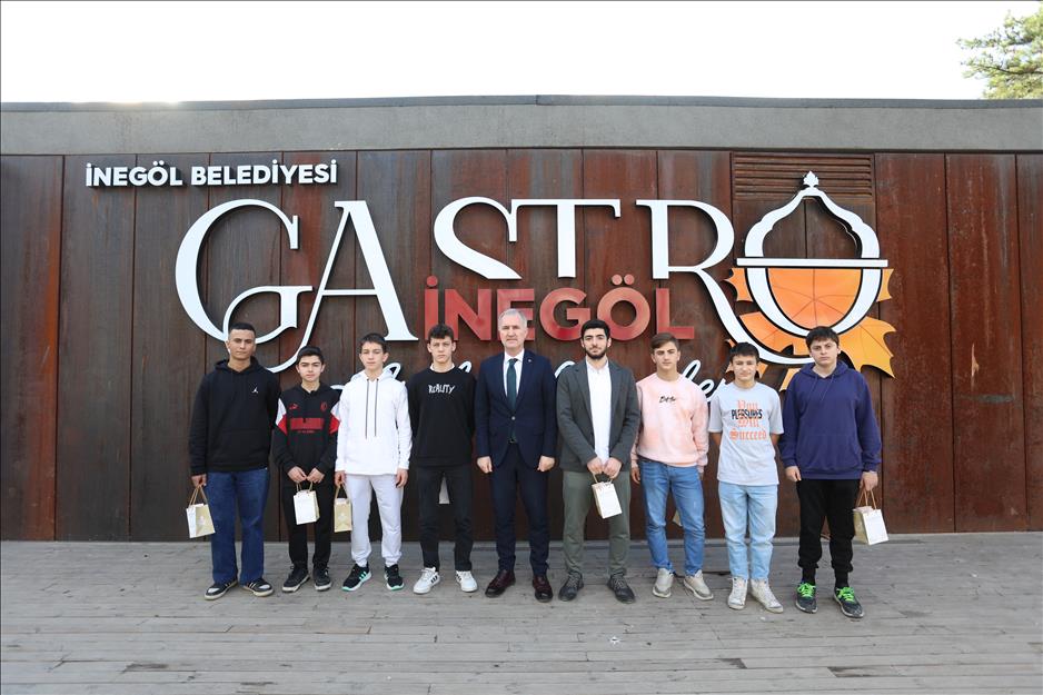 Başkan Taban, Paten Futbolu Dünya Şampiyonlarını ağırladı