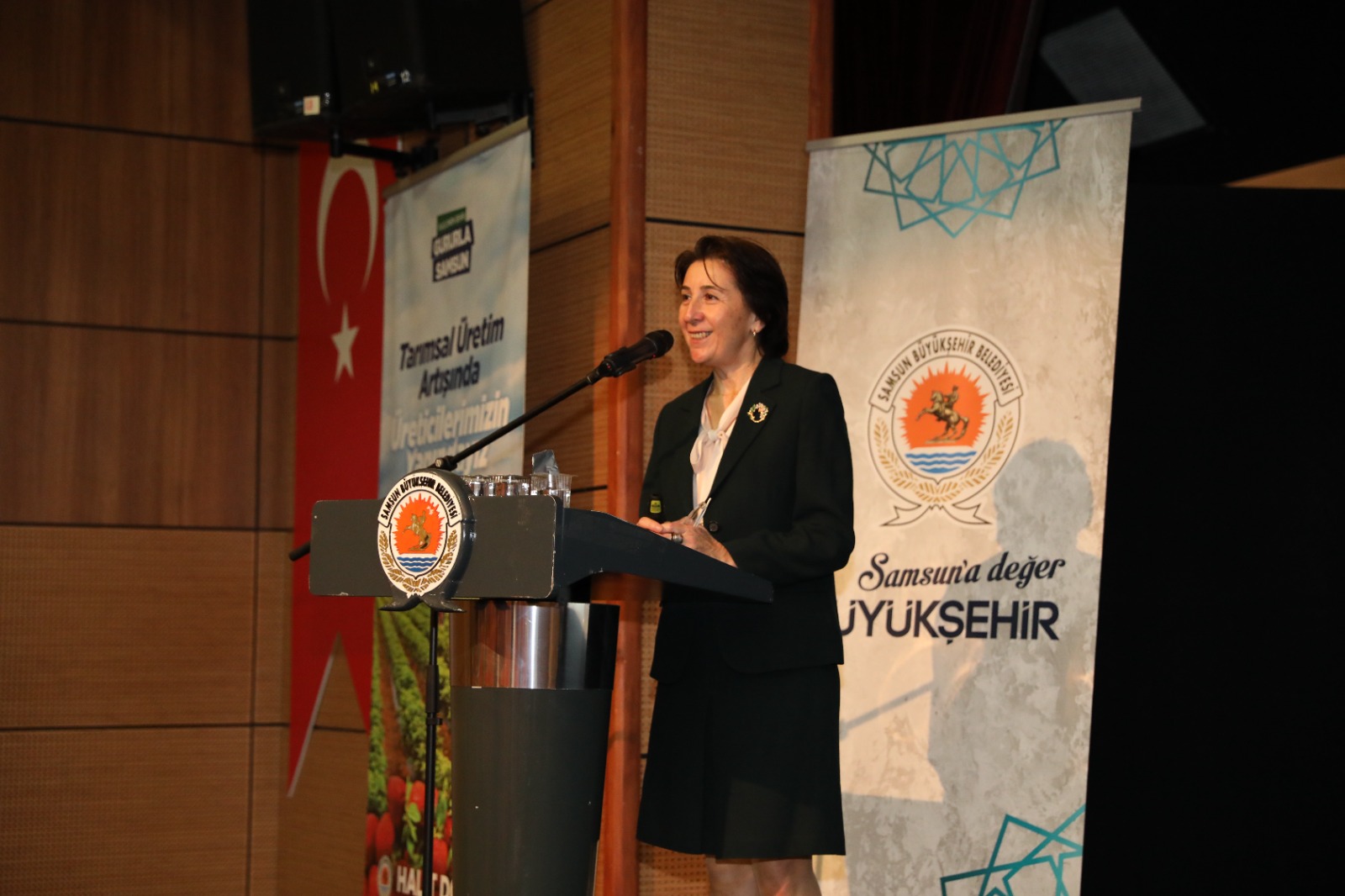 Tıbbi ve Aromatik Bitkiler paneli düzenlendi