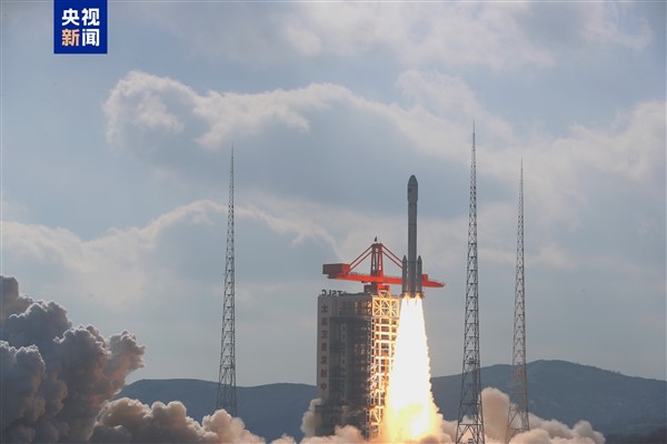 Çin bir kutupsal yörüngeli uydu grubunu daha uzaya gönderdi