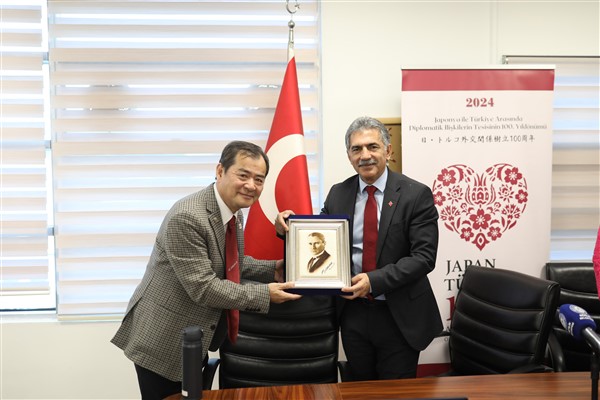 Gemlik ve Japonya’nın Nanao Belediyesi kardeş şehir oldu