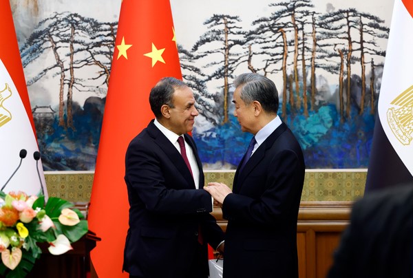 Çin Dışişleri Bakanı Wang’dan Ortadoğu sorununa ilişkin açıklama