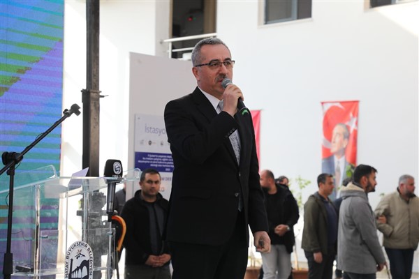 Güngör: Bugün işçi kardeşlerimizin hesabına toplamda 35-40 bin TL para yatmış olacak