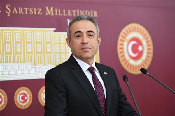 DEVA Partili Karatutlu’dan yeni dergi: “Yerimden 1 Dakika”