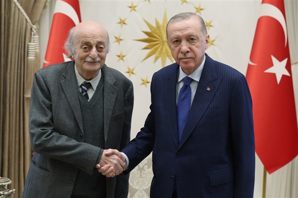 Cumhurbaşkanı Erdoğan, Lübnan’daki Dürzi lider Velid Canbolat’ı kabul etti