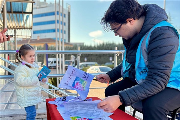 Kocaeli’nde LÖSEV Mutlu Et Paketleri ile mutluluk paylaştıkça çoğalıyor