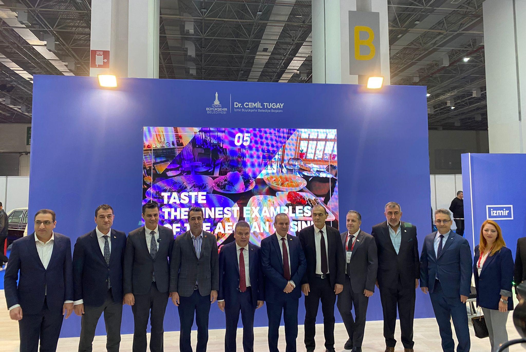 Başkan Köse, İzmir’de uluslararası fuar açılışına katıldı