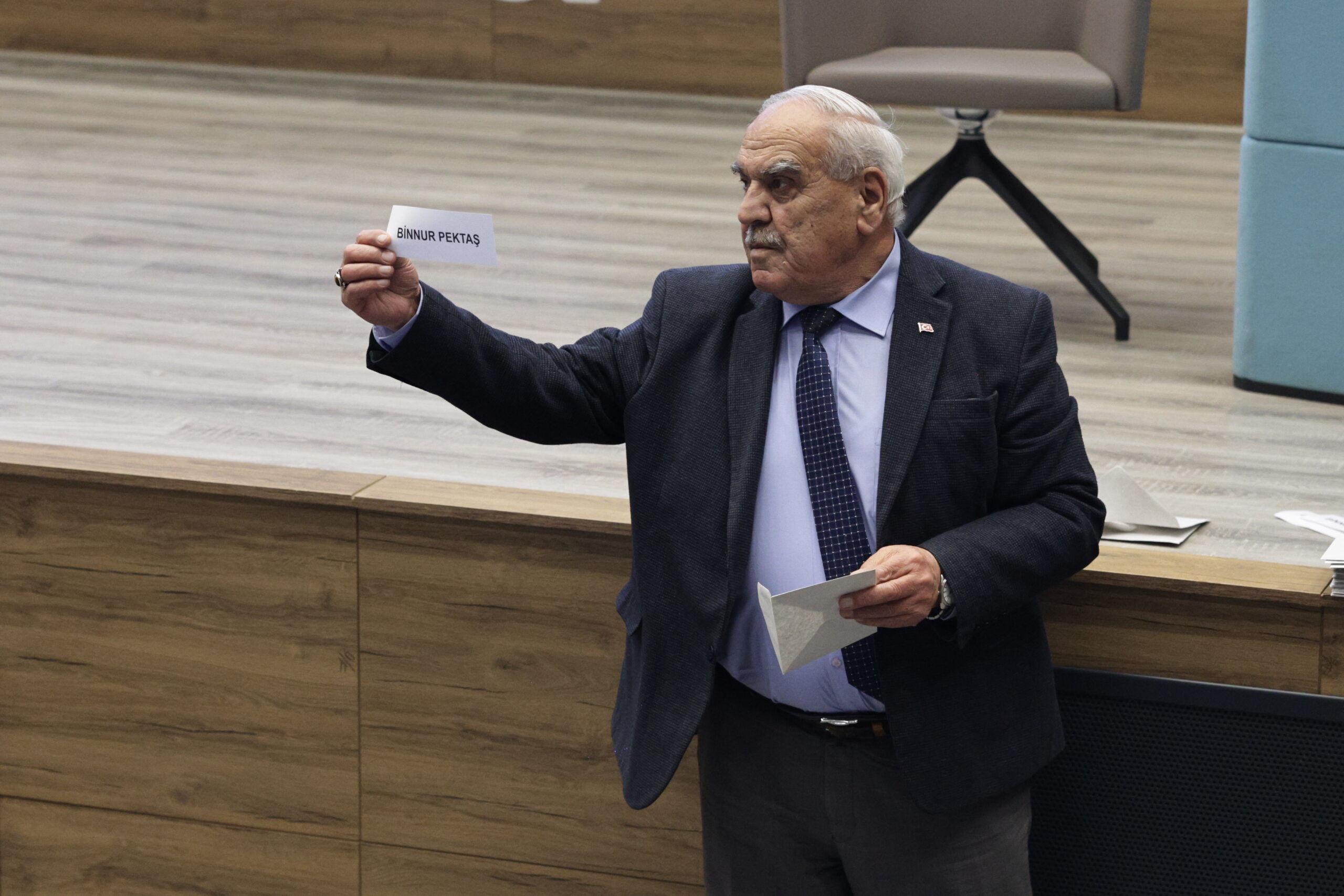 Binnur Tektaş, Kütahya Kent Konseyi Kadın Meclisi’nin başkanı olarak seçildi