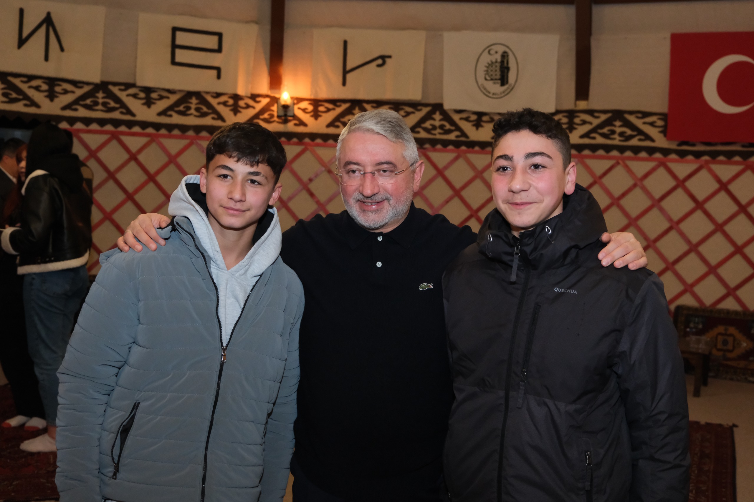 Başkan Aşgın, gençlerle buluştu