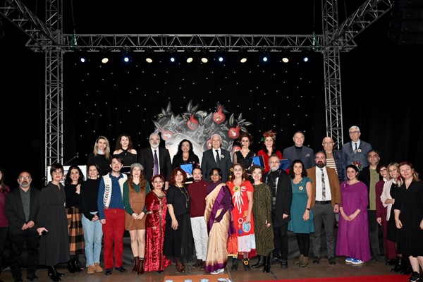 Usta anlatıcı ve müzisyenler Bursalılarla buluştu