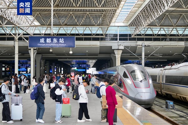 Çin’de demiryolu seyahatinde yeni rekor