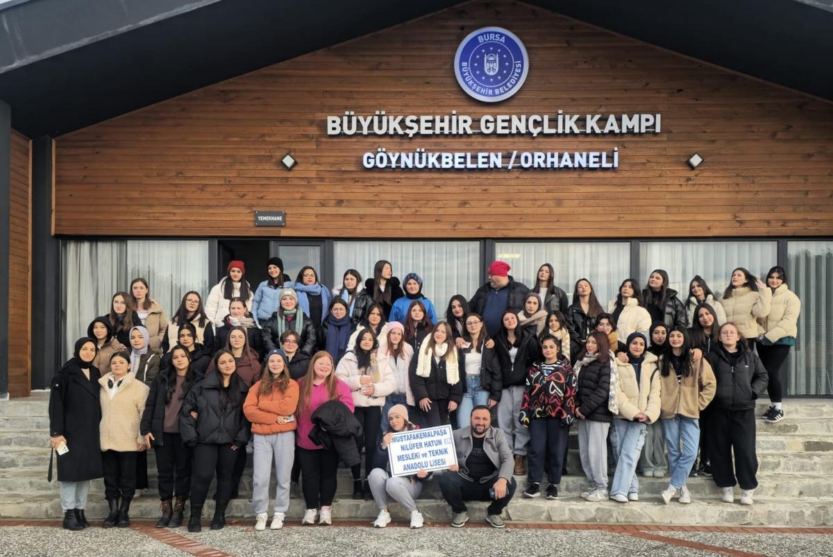 Bursa’da gençlere başarı ve motivasyon kampı sona erdi