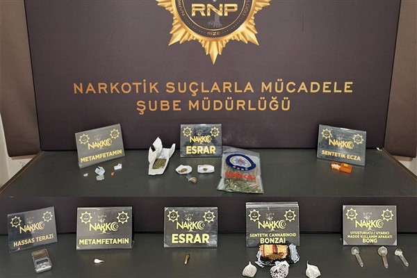 Rize’de 45,84 gram sentetik bonzai ele geçirildi