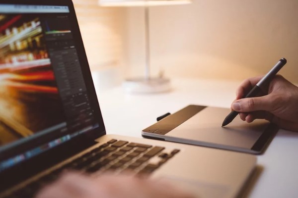 Cem Zeytin’den pay geri alımı