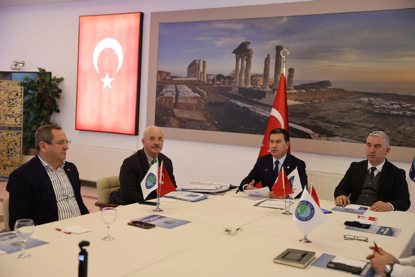 Kıyı Ege Belediyeler Birliği Bergama’da toplandı