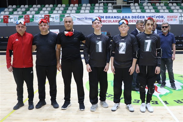 Manisa’da goalball ile engeller aşıldı