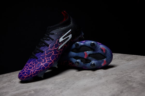 Skechers Ignite Pack Futbol Koleksiyonu teknoloji ve konforu sahada buluşturuyor