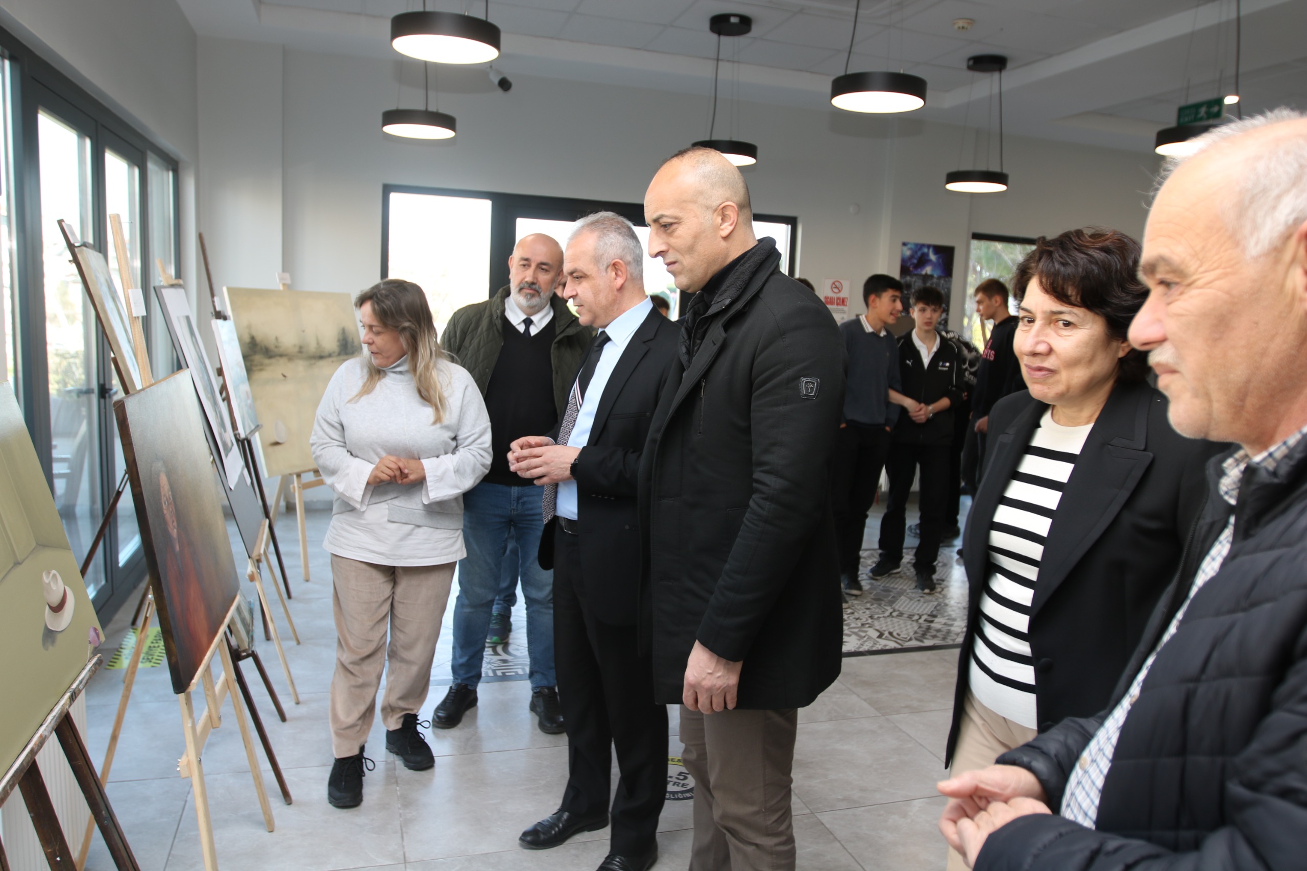 Derince’de 11. PonART Resim Yarışması Sergisi açıldı