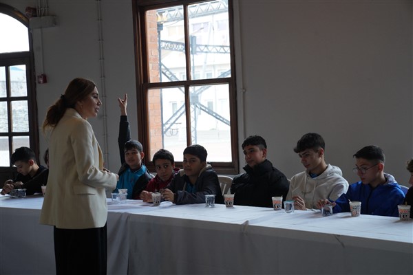 İzmir’de Çocuk Odaklı Afet Risk Azaltımı Eylem Planı Çalıştayı düzenlendi