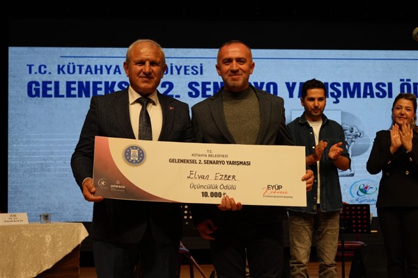 Bağcılar Belediyesi personeline senaryo ödülü