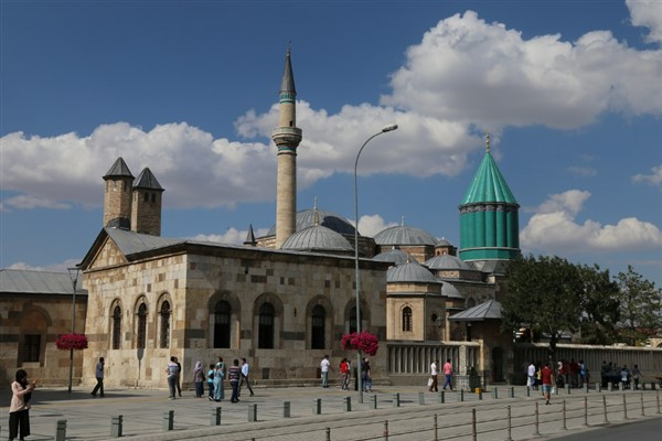 TBMM Başkanı Kurtulmuş, Mevlana’yı vefatının 751’inci yıl dönümünde andı