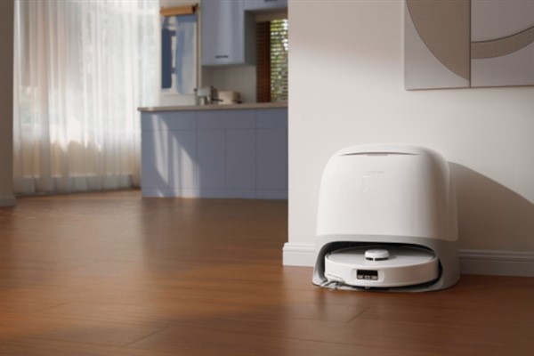 En güçlü robot süpürge Roborock Qrevo Curv Türkiye’de