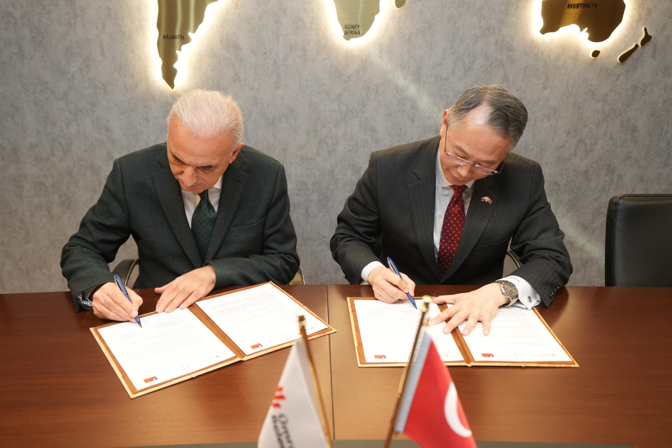 “Moda Okulu Giyim Atölyeleri” projesi başlıyor