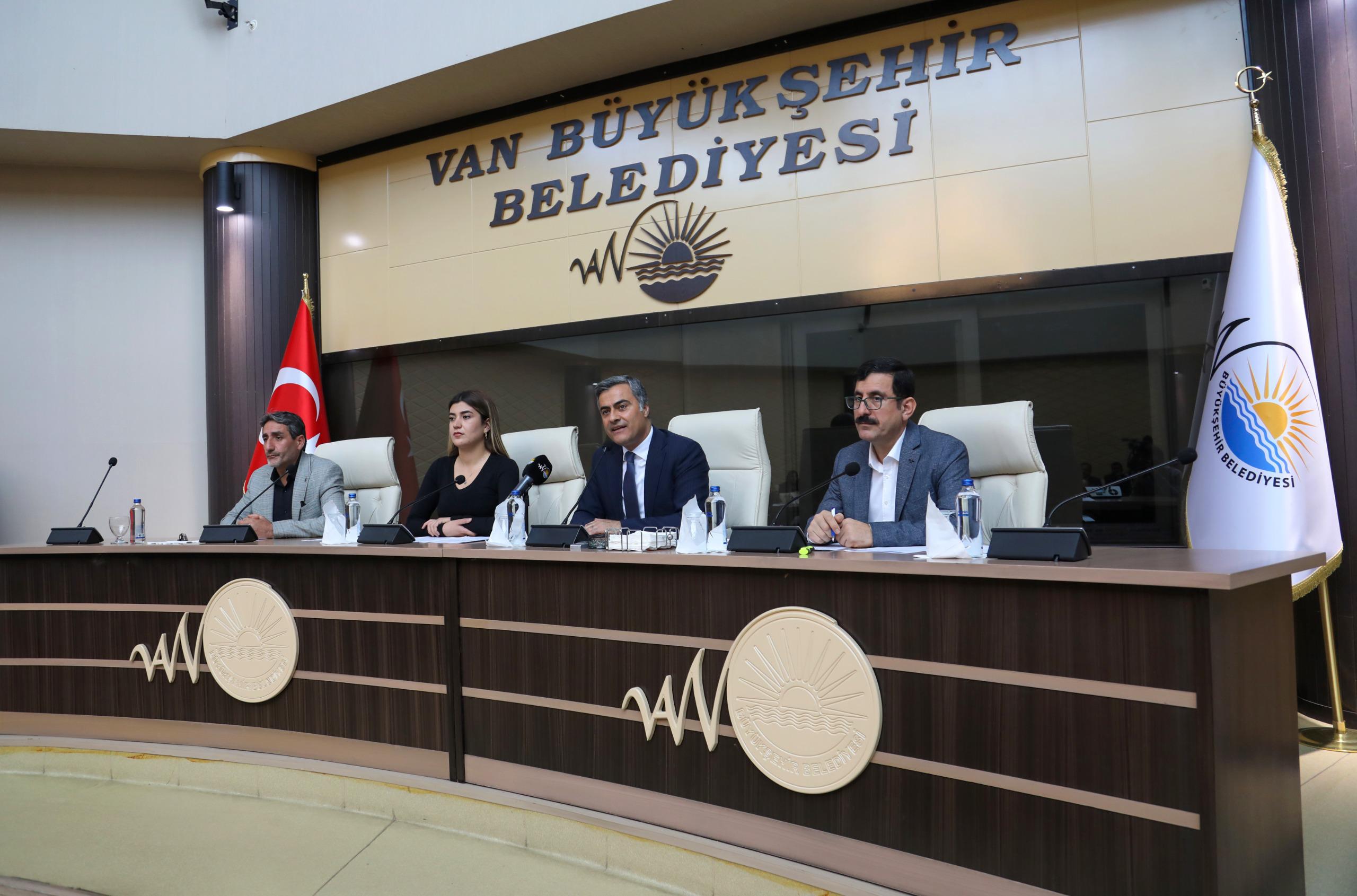 Van Büyükşehir Belediye Meclisi’nden kayyım politikalarına tepki